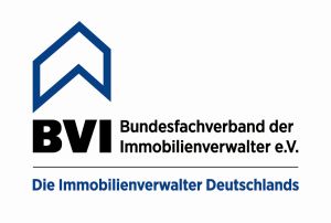 Logo: Haus-/Dach-Icon blau, darunter Schriftzug in schwarz BVI Bundesfachverband der Immobilienverwalter e.V. und unterhalb eines schwarzen Strichs in blau Die Immobilienverwalter Deutschlands